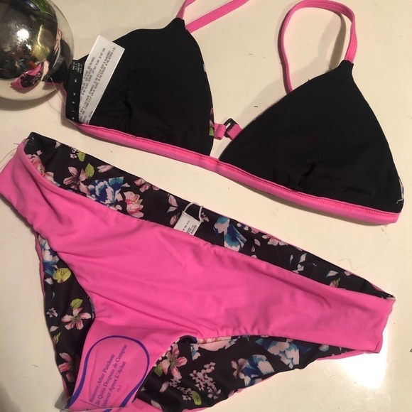 Leith Bikini - Picture 5 of 6